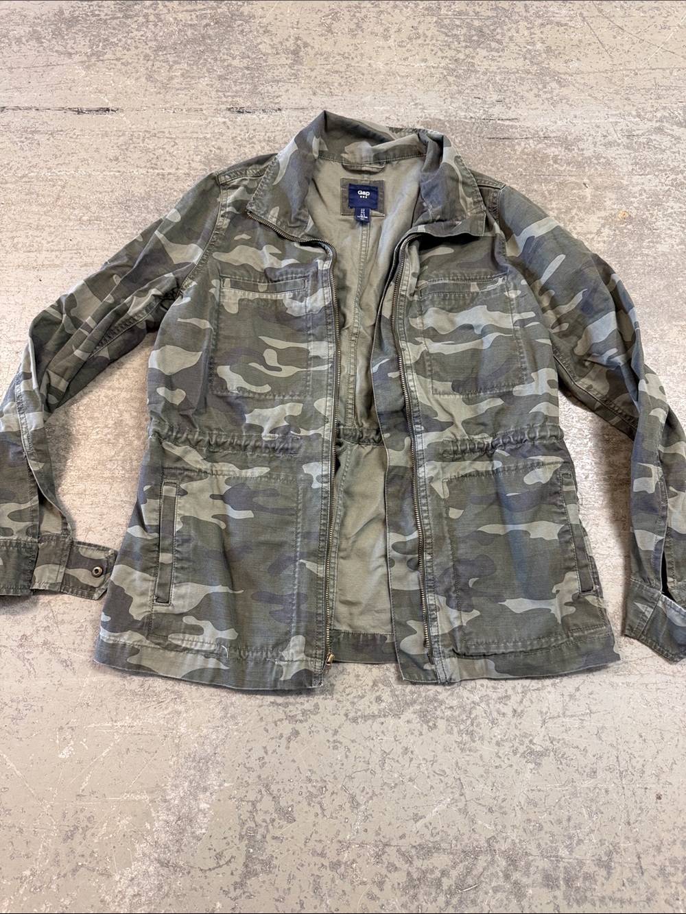 GAP Women's Camo Utility Jacket